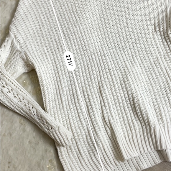 American Eagle white knit sweater - Picture 6 of 6